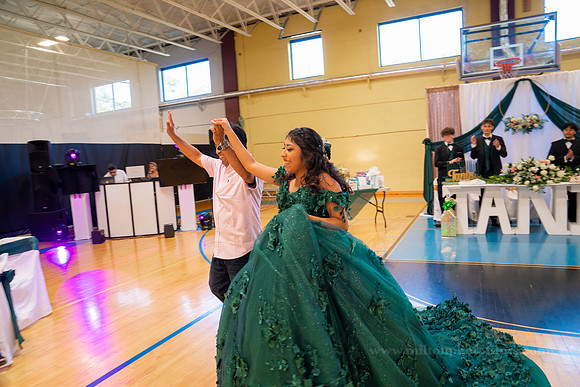 DSC09880-572