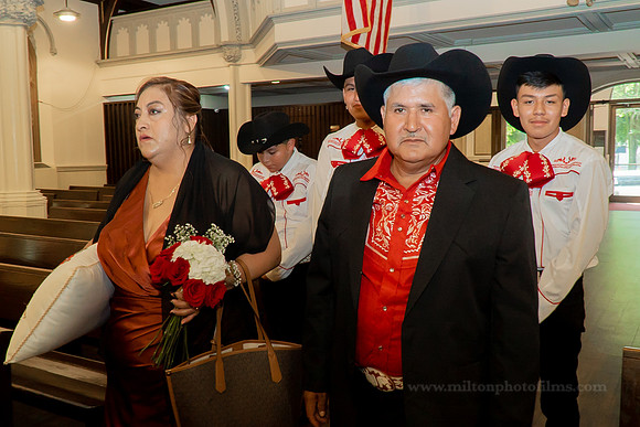 DSC00040-34
