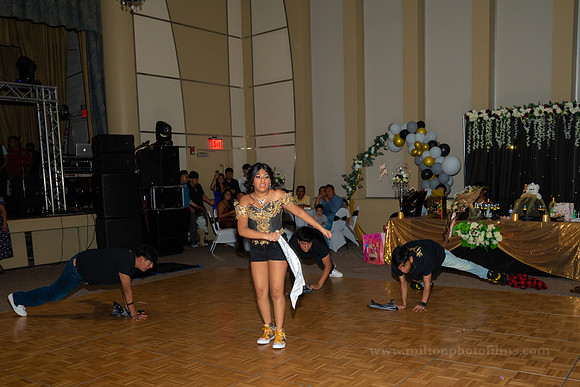 DSC09376-243
