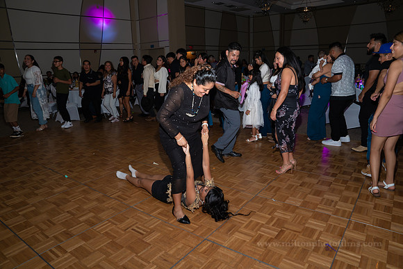 DSC09519-345